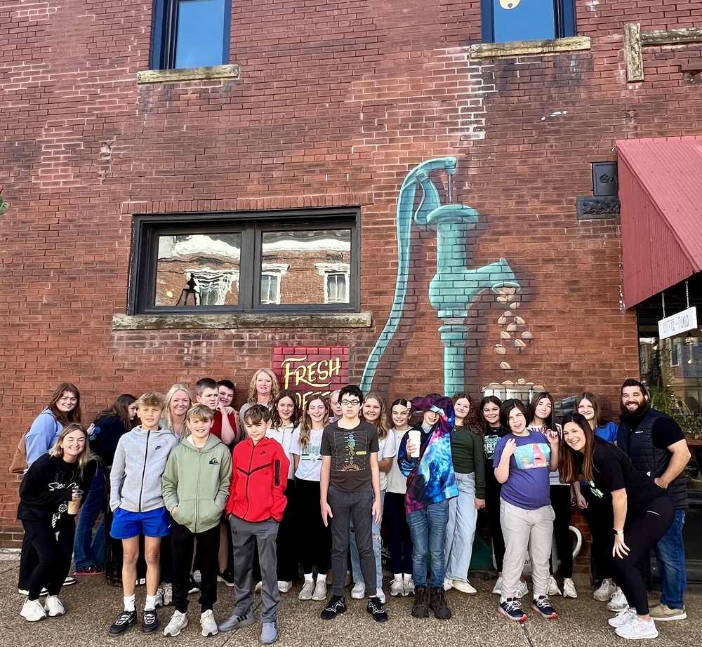 FRIENDS Jr. Group Celebrates at Common Grounds