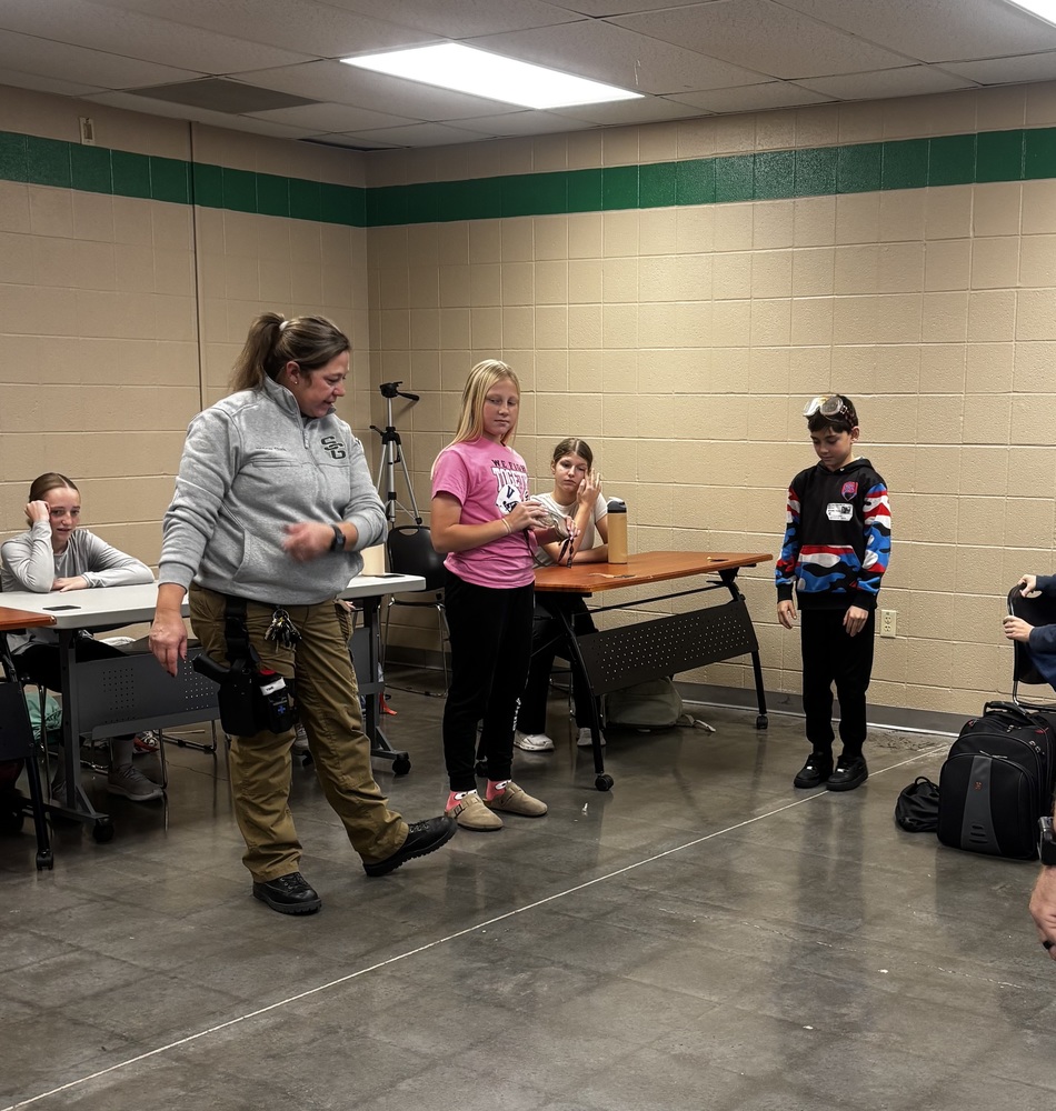 Schools Celebrate Red Ribbon Week