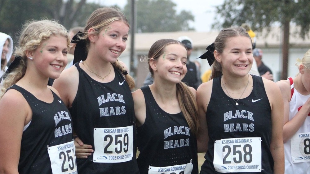 Members of SHS Cross Country