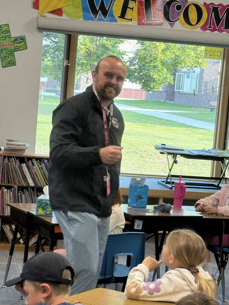 Teaching second graders!