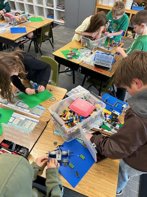 Lego Club