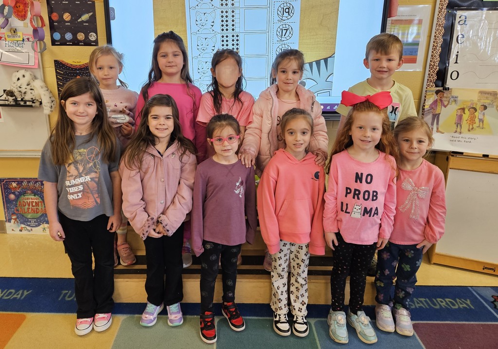 Kindergarteners in Pink