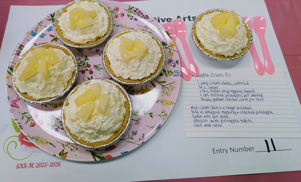 The winning desert - Pinnanple Dream Pie made by Tina Mabe