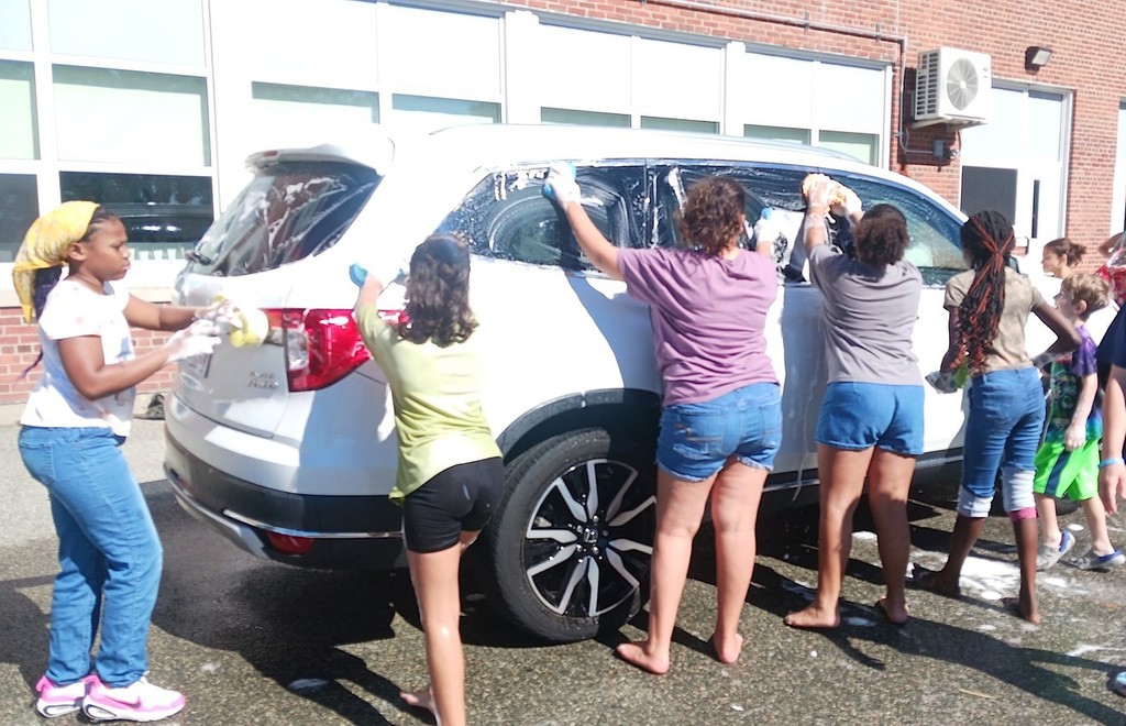 Wilkins 5th Grade Car Wash