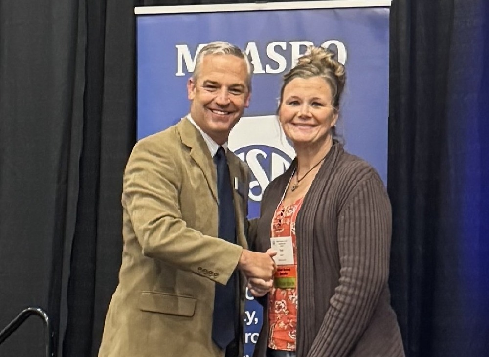 Toni Manford Honored at the MOASBO Conference