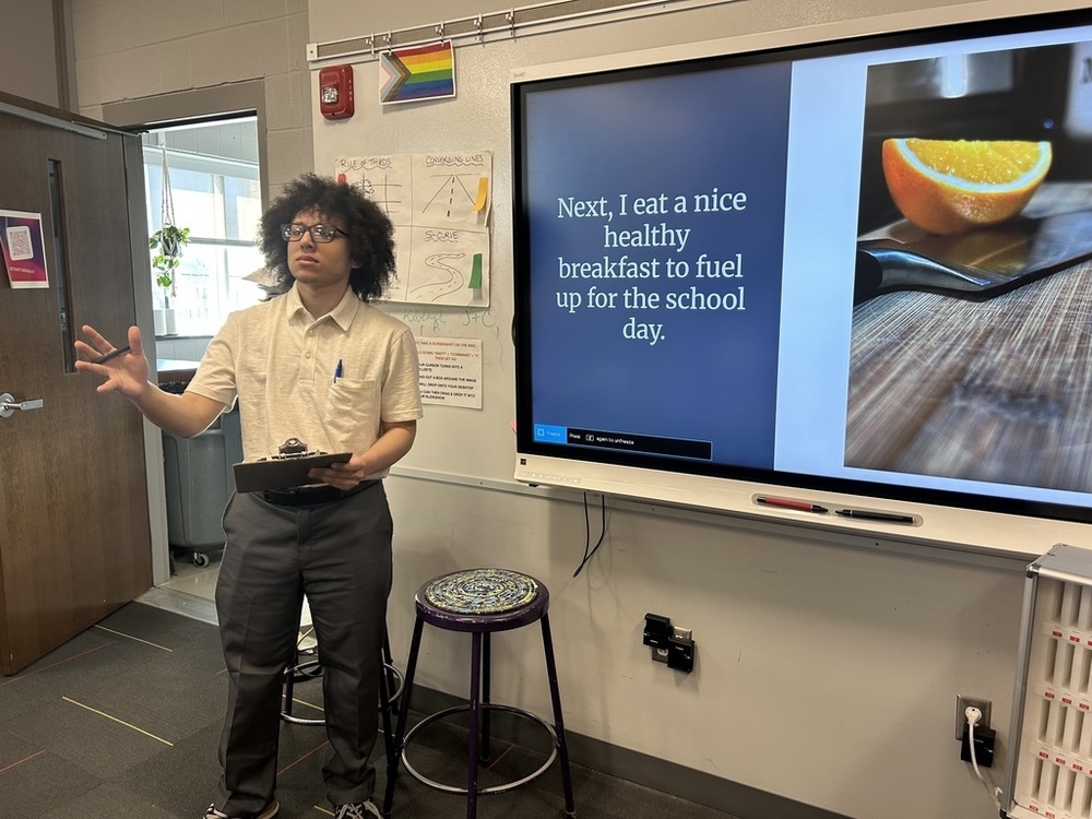 SHS Spirit Week Teachers dressed up like students