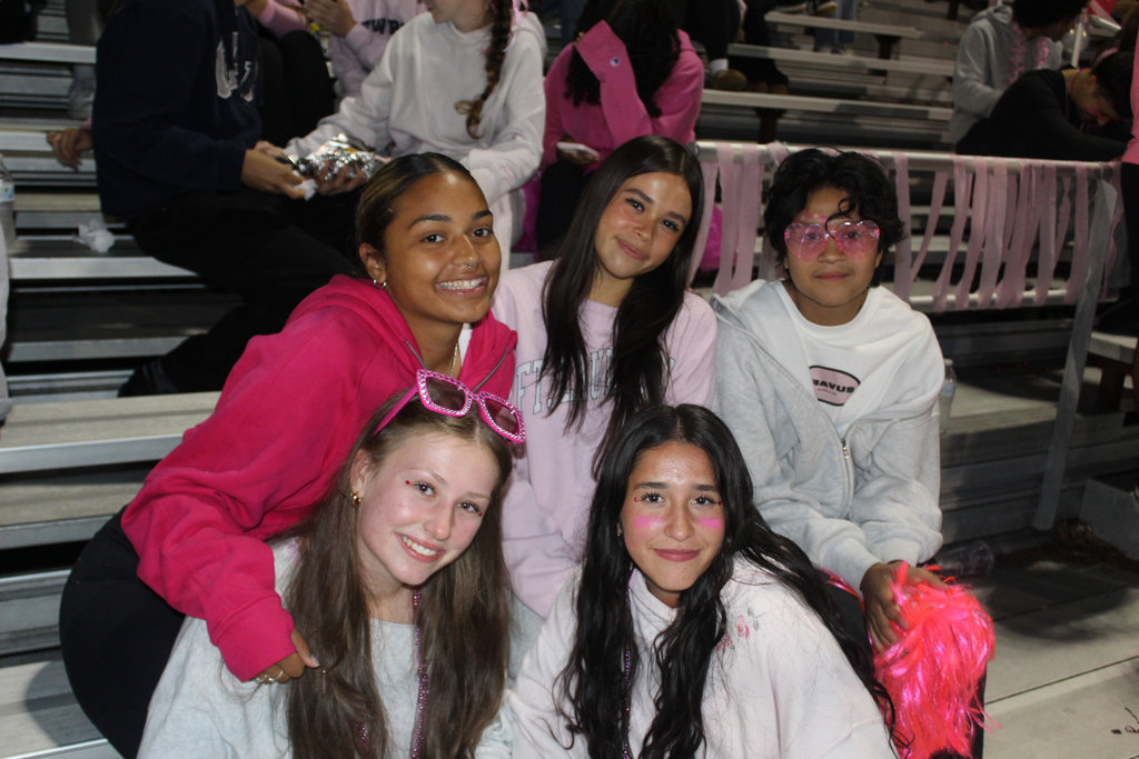 Pink out