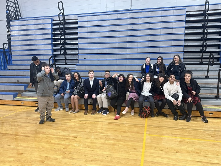 Bulldogs heading to the Unified Homecoming Dance at Barlow HS!