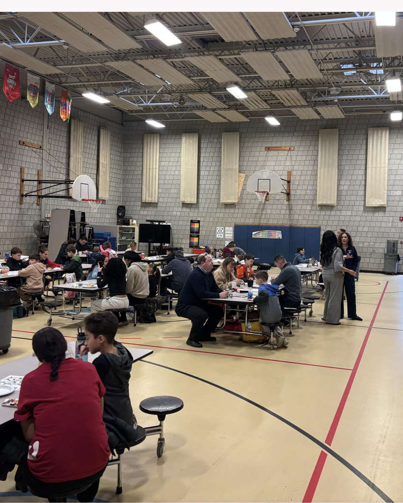 Lordship PTA hosted Donuts with Grownups