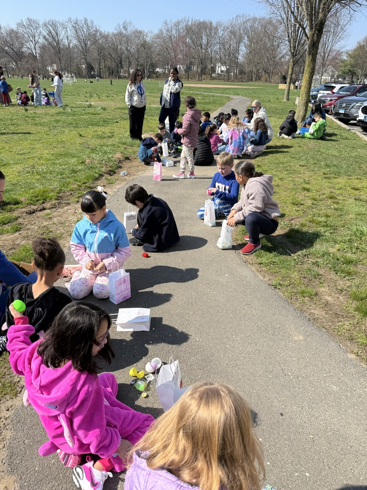 Bunnell Interact Club’s Annual Easter Egg Hunt at Second Hill Lane!