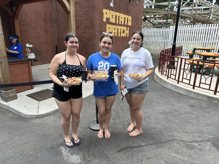 Bunnell Senior Trip to Lake Compounce! 