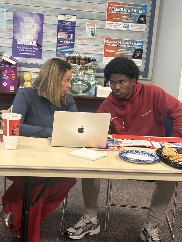 Stratford High School hosted a successful Career Readiness and Community Connection Event 