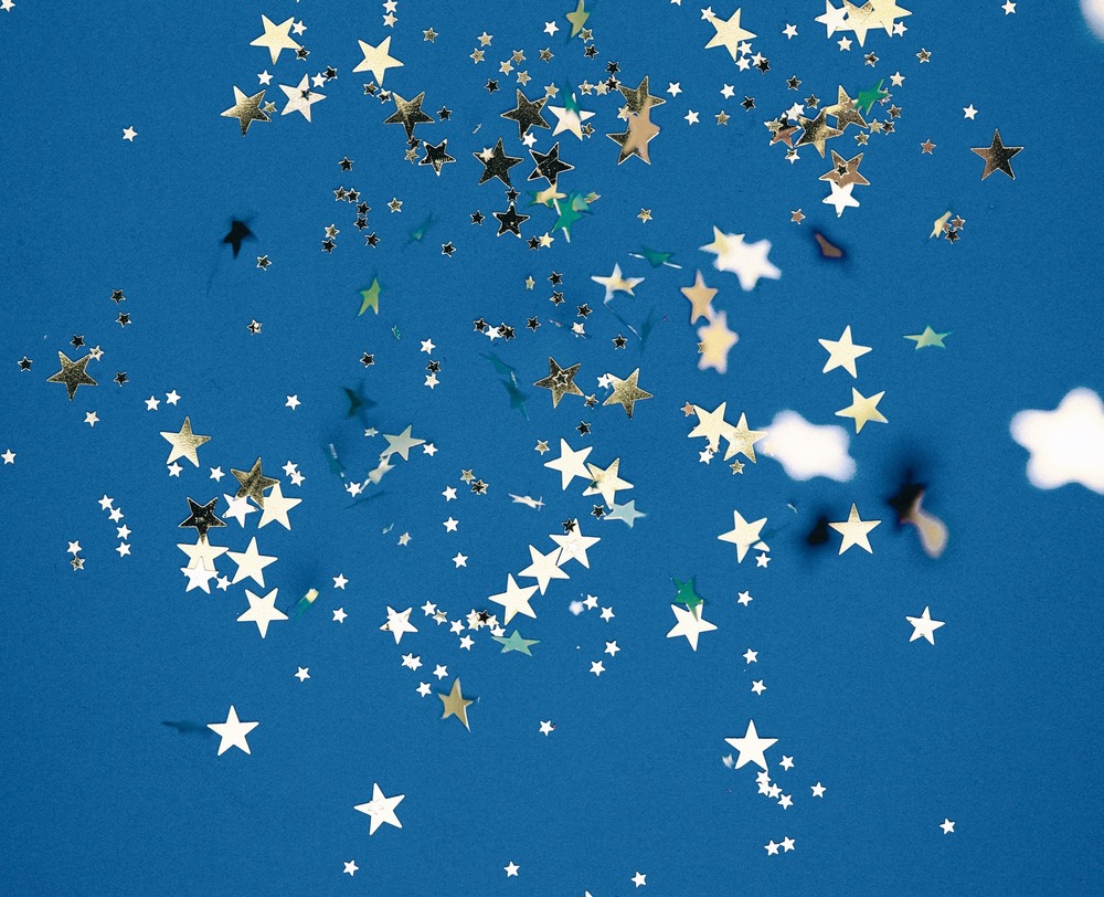 https://unsplash.com/photos/flock-of-birds-flying-under-blue-sky-during-daytime-QJoSKuBVQjU?utm_content=creditShareLink&utm_medium=referral&utm_source=unsplash