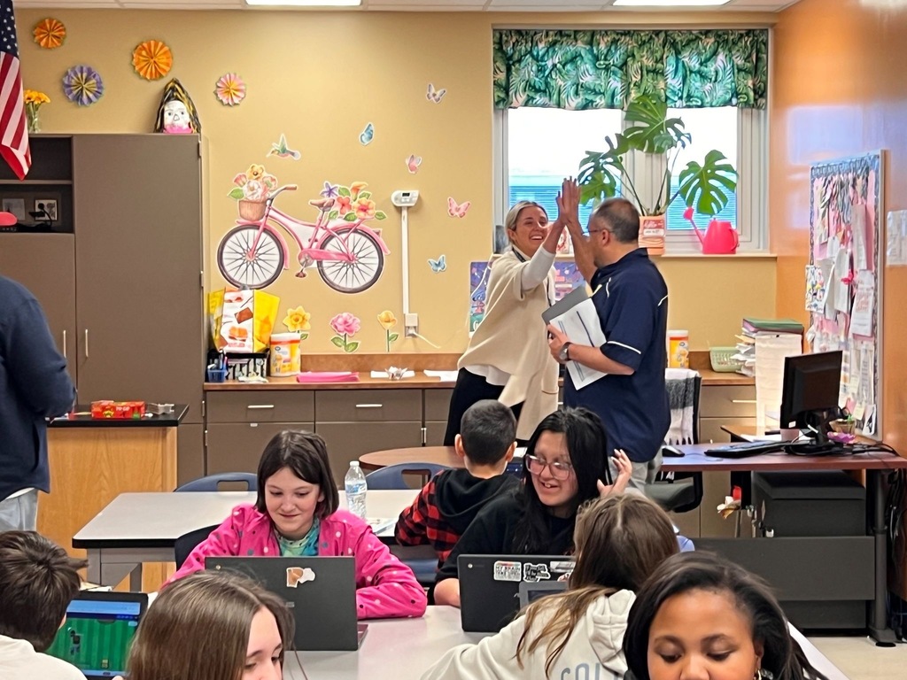 Congrats to Ms. Skully at SMS. She was recognized for her dedication and commitment to our students. She was randomly selected from a group of five teachers who maintained perfect attendance during the first semester! 