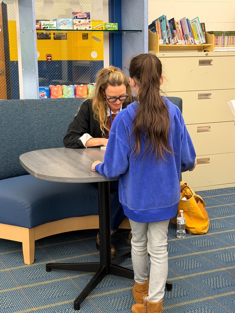 Author Elana K. Arnold visited HDI as part of One Book, One School! She read from A Boy Called BAT, spoke to students about being a writer, and signed each student's personal copy. What a memorable experience!