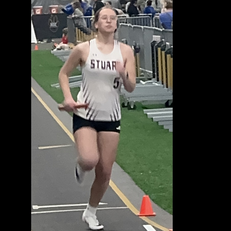 Ali Wondercheck runs the 4x4.