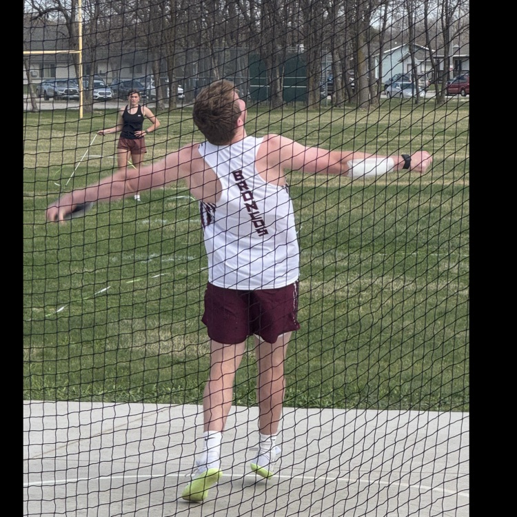 Cameron in the discus 