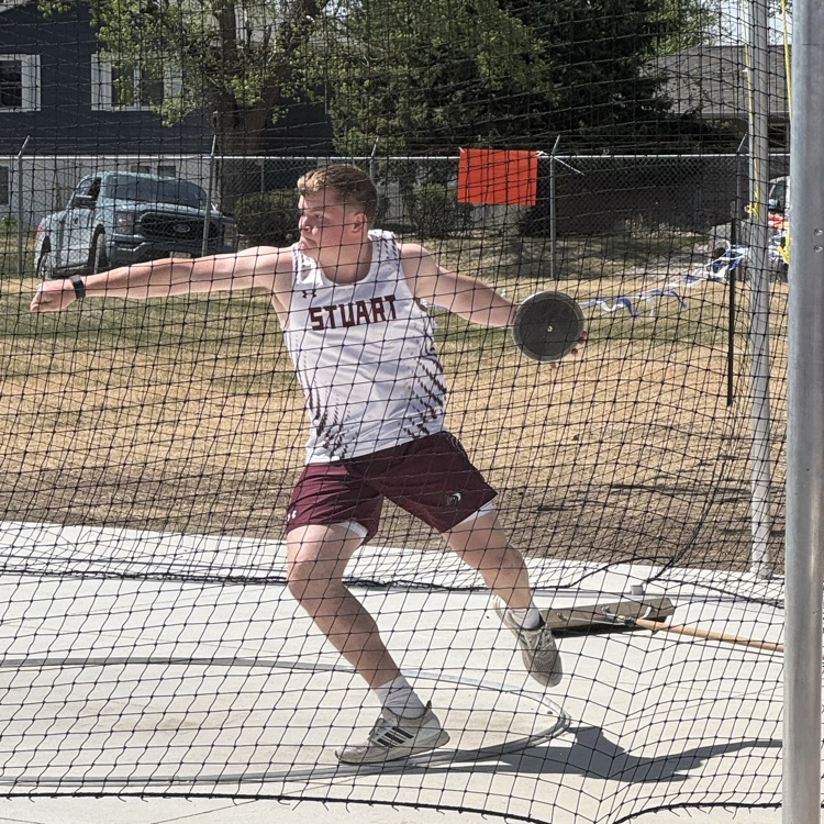 Cameron Kaup in discus 