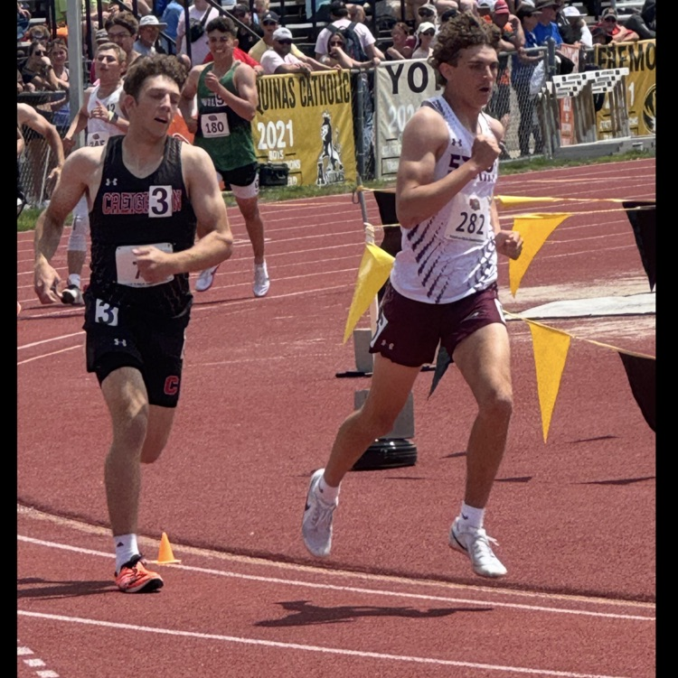 Drew in 800