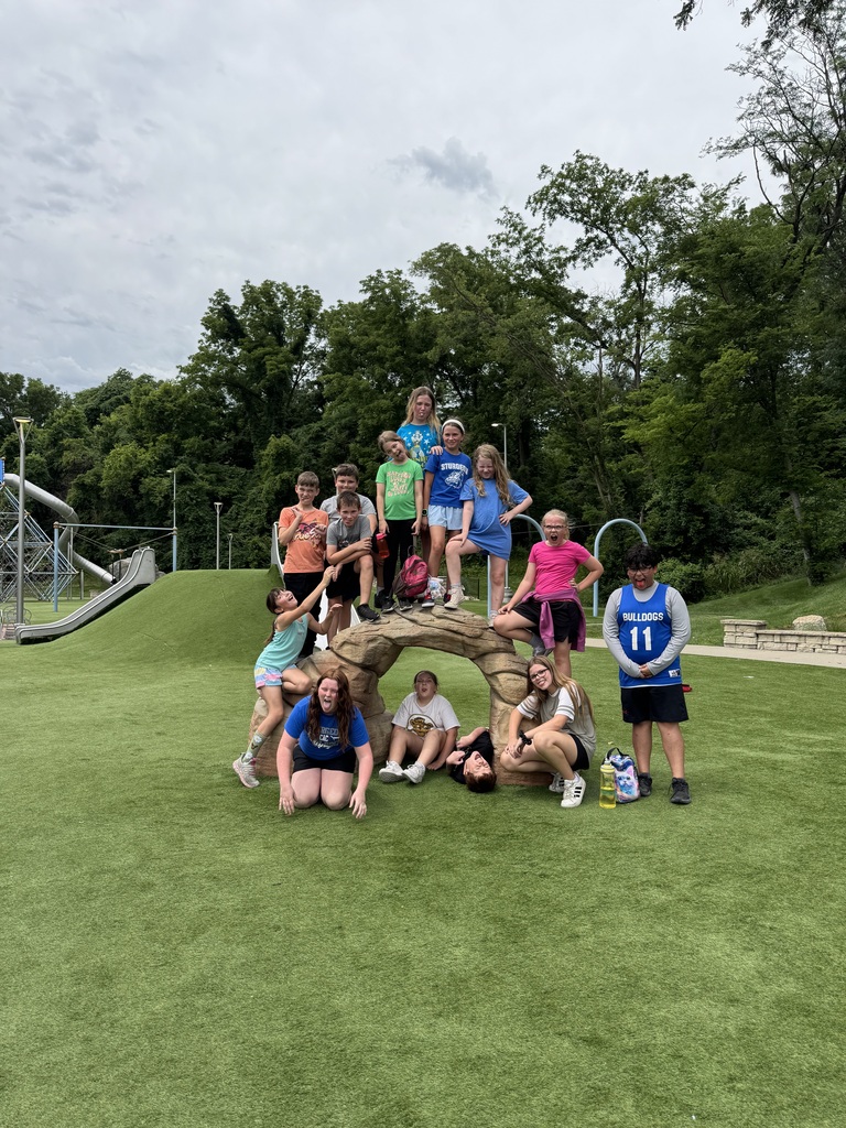 5th graders at the park in JC