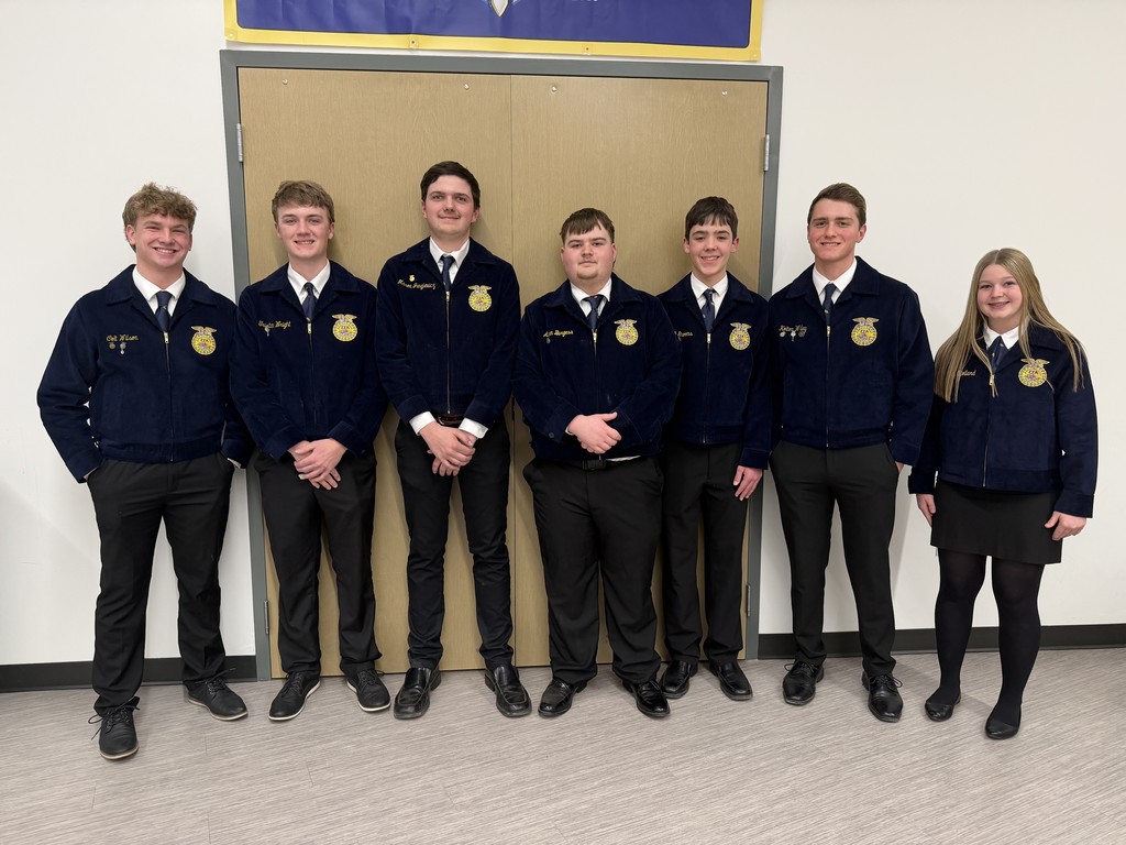 L-R: Colt Wilson, Tristan Wright, Mason Jungiewicz, Aiden Burgess, Tucker Grooms, Kolton Wiley, and Tenley Stollard.