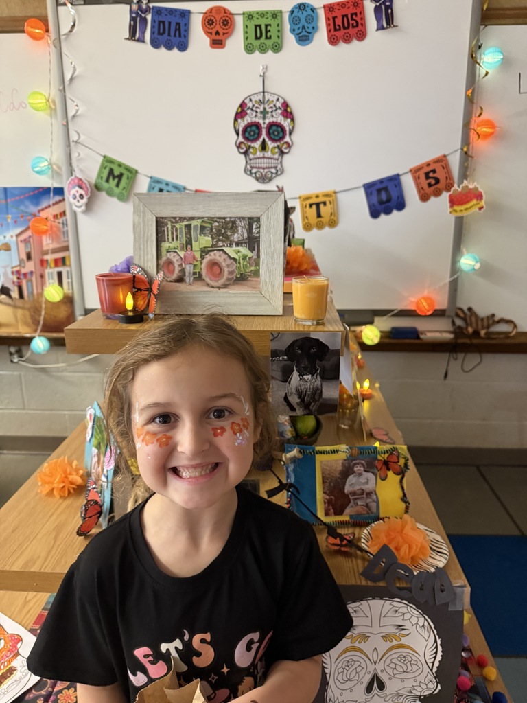 Our after school Spanish Club got to celebrate Dia de Los Muertos with Señorita Sue. They learned about an offerenda and got to have their faces painted!