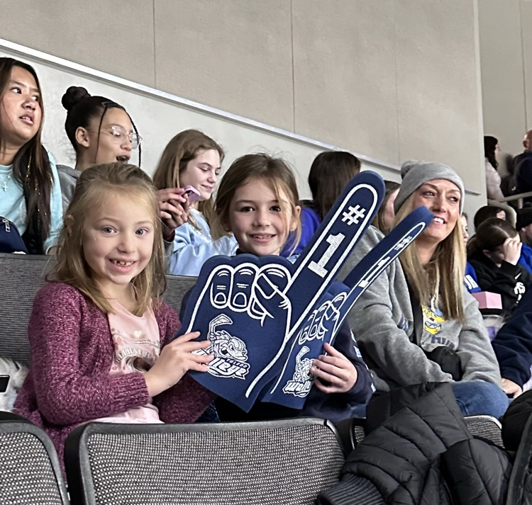 First grade field trip. 