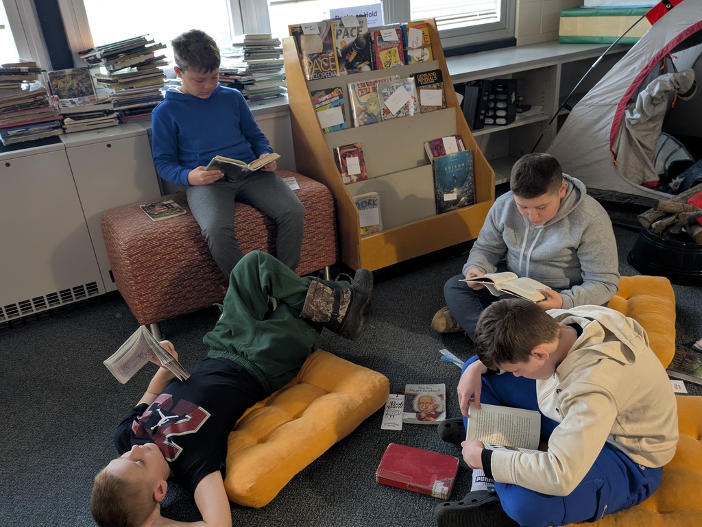 March is readying month library decorations