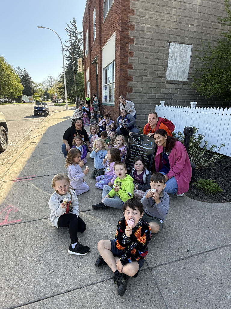 Our Littlest Dawgs had a wonderful time on their field trip to the Library! They even got to  stop at Serendipity for a Ice Cream Treat! 