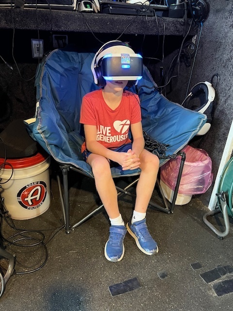 VR