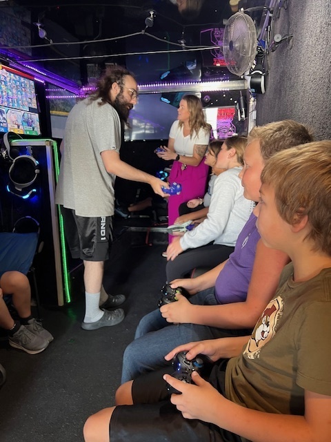 VR