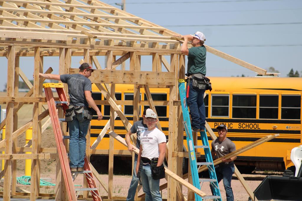 Summerland Students building a storage shed
