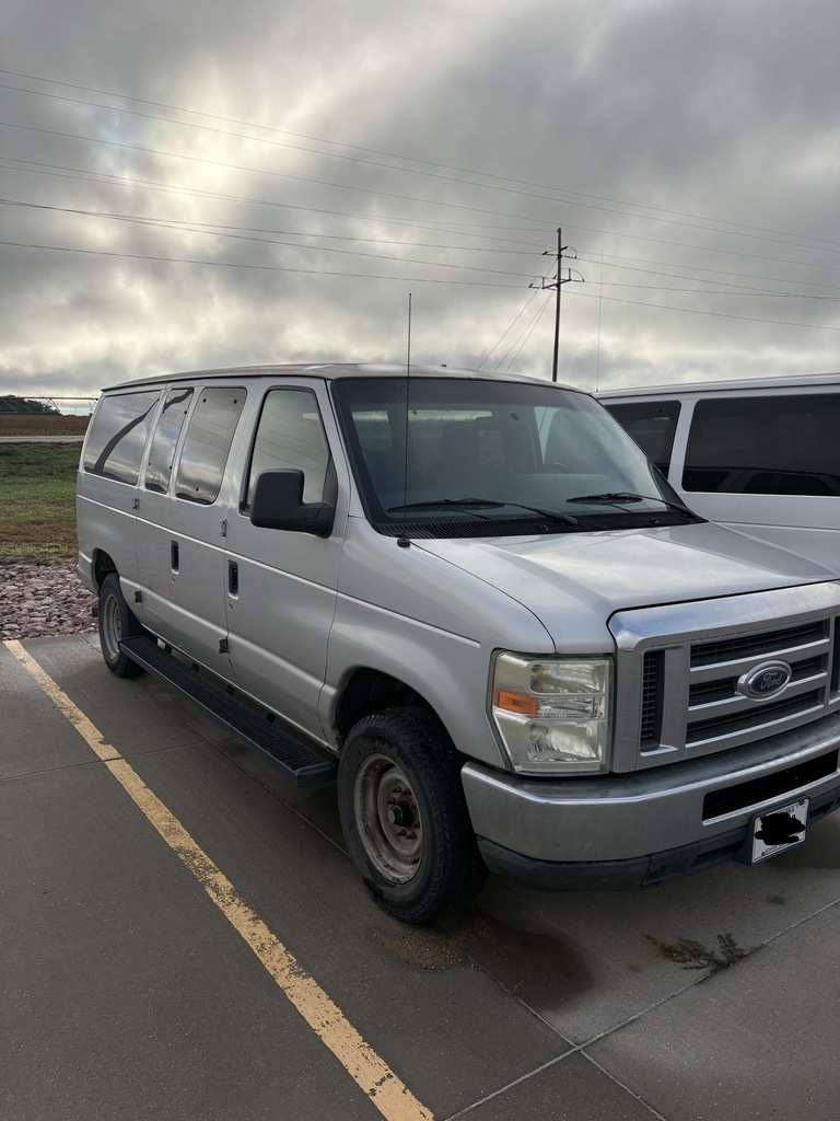 Van 3