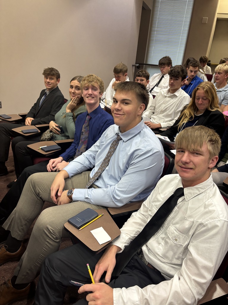 Alvie, Jack, Asher, Gracie, and Damien competed at Wayne state College Business Competition for FBLA Congratulations to Alvie for placing 5th in Entrepreneurship.