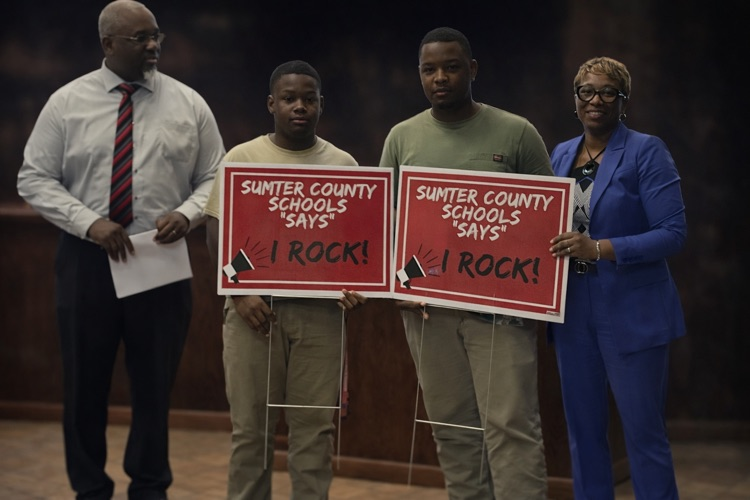 SCHS students being honored at board meeting