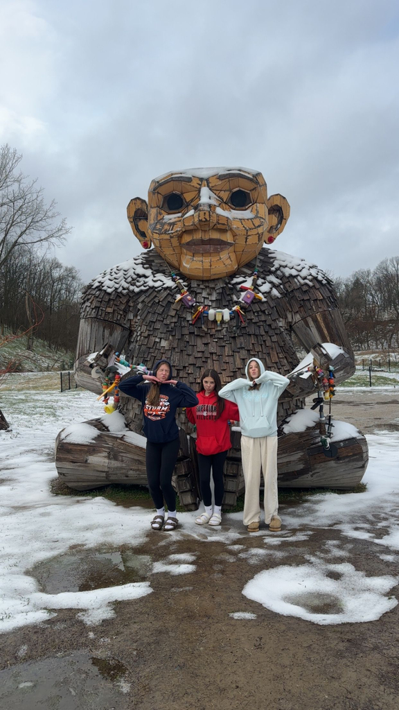 7th Graders with Troll