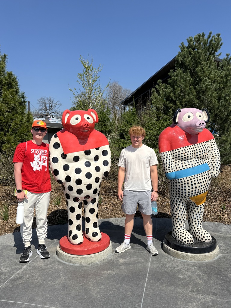 Senior Boys with Jun Kaneko’s "bears"