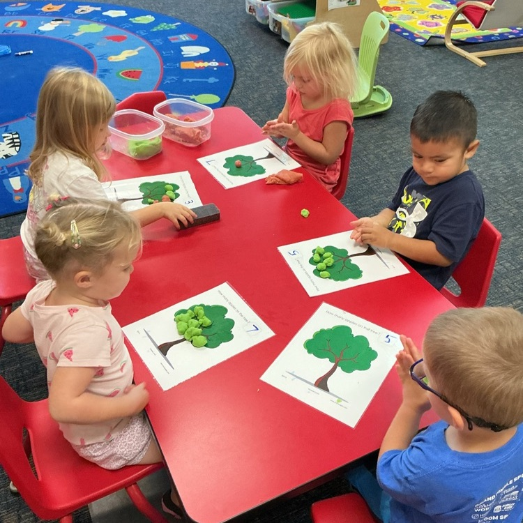 play dough apples
