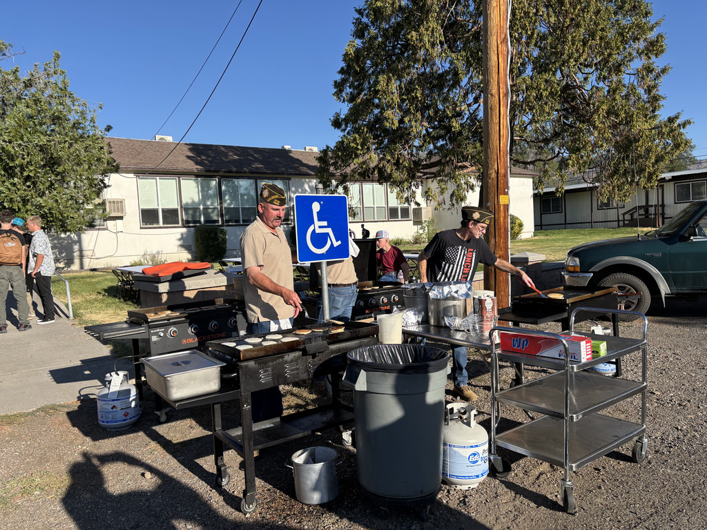 VFW cooking breakfast