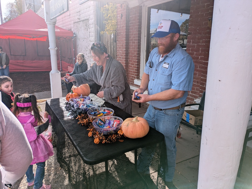 Pat and Krystal at the Vault