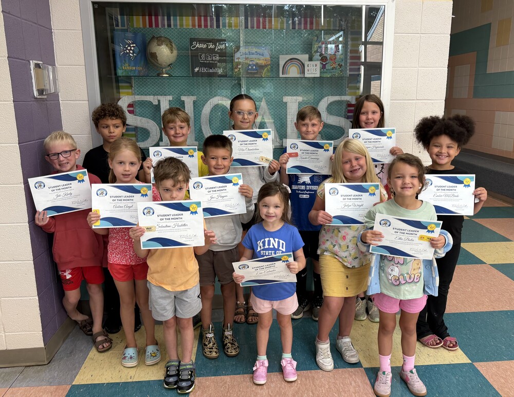 August Student Leaders of the Month