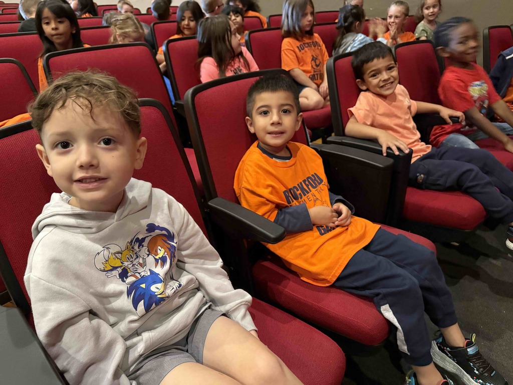 Pete the Cat play at AGP
