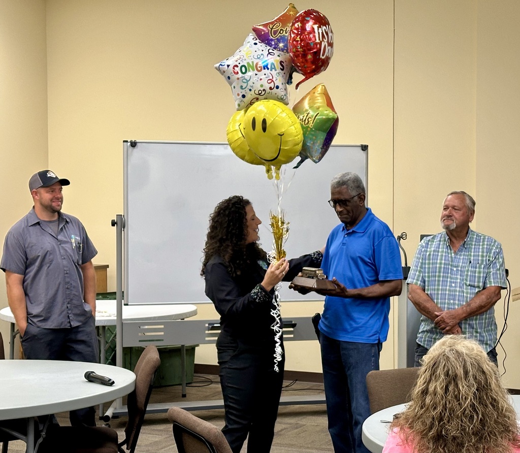 Amy Samples Surprises Grover Cropps