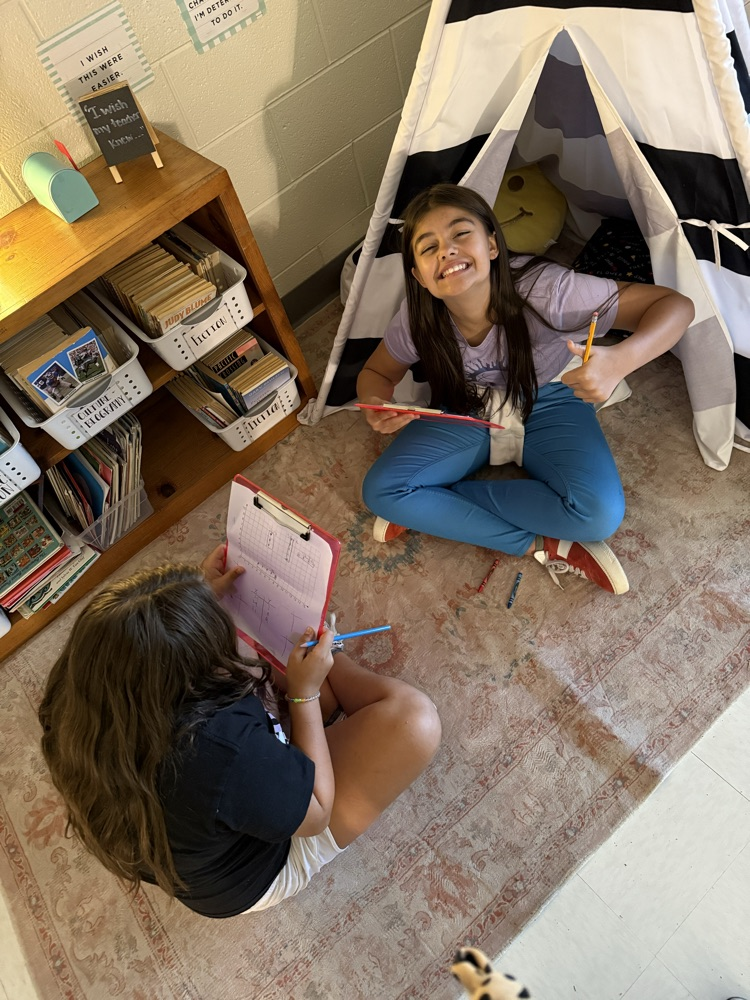 students playing Battleship