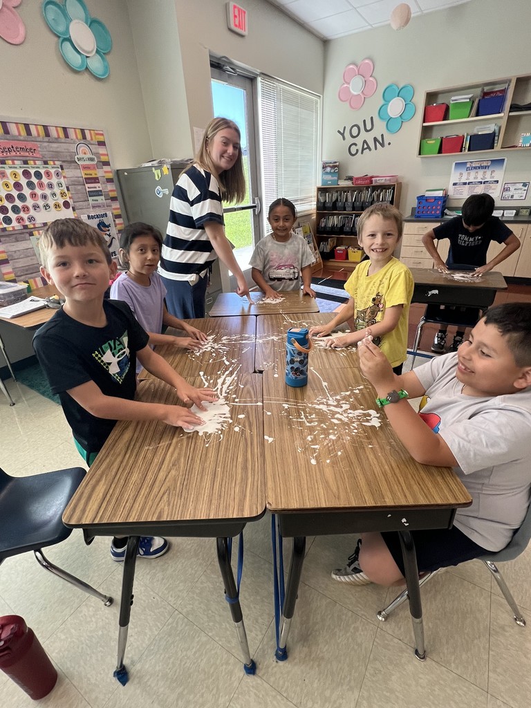 Second grade did a matter experiment this week! Is it a liquid, is it a solid…it’s oobleck!