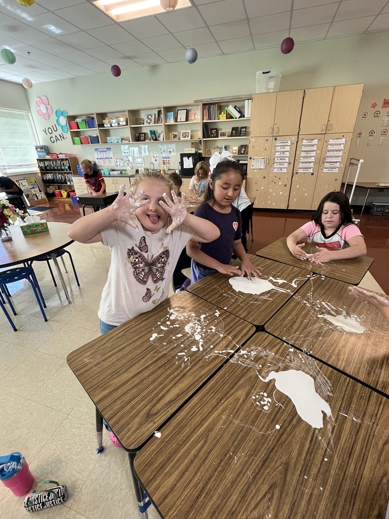 Second grade did a matter experiment this week! Is it a liquid, is it a solid…it’s oobleck!