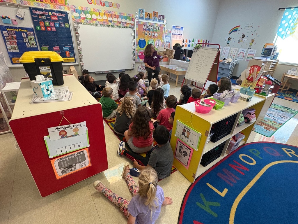 Wednesday was Dobson library day for pre-K.  They enjoyed listening to stories from Miss Selena.