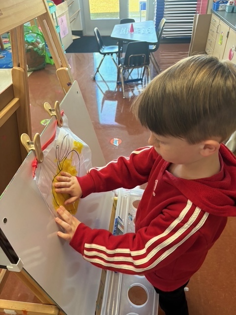 Pre-K finger painting apples