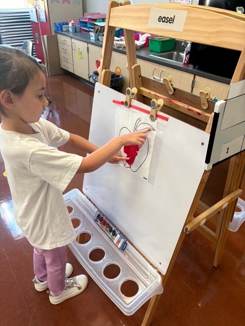 Pre-K finger painting apples