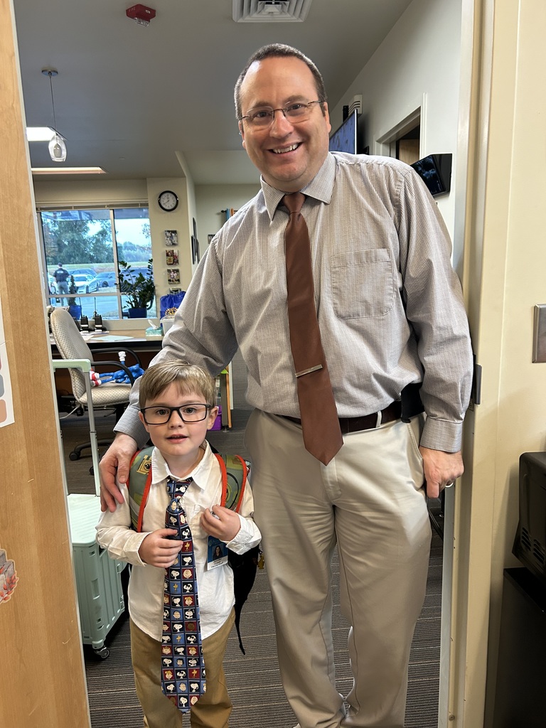 Students Dress like a teacher-Teachers dress as students